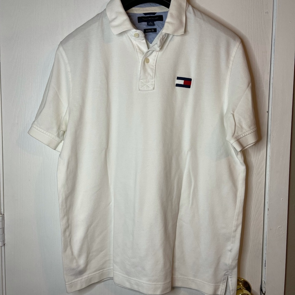 Tommy Hilfiger men’s withe shirt XL